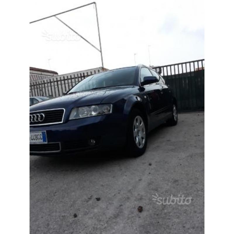 Audi a4 19 140cv