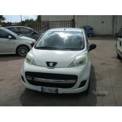 Peugeot 107 - 2010