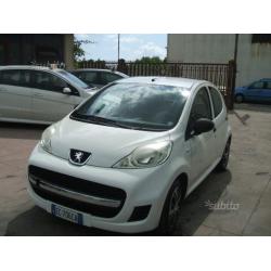 Peugeot 107 - 2010