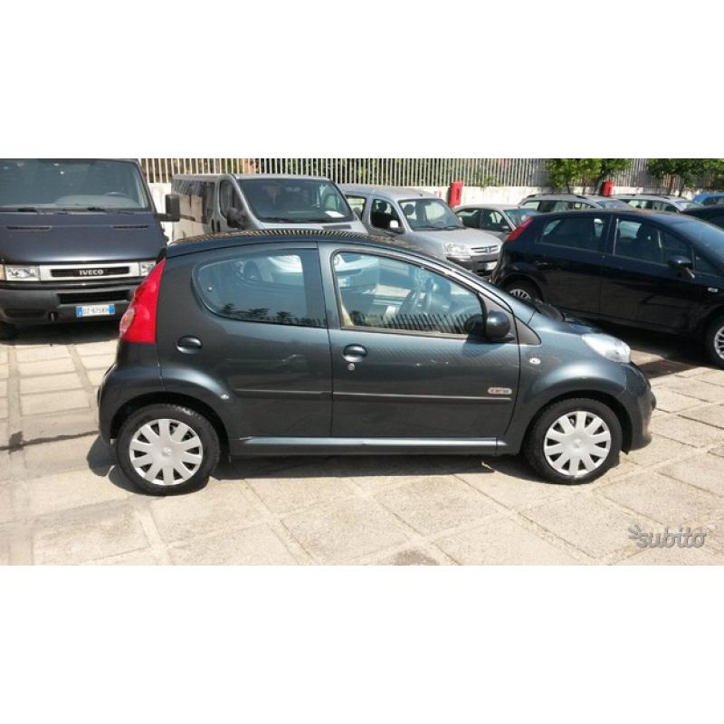 PEUGEOT 107 1.0 68CV 5p. Sweet Years