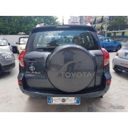 TOYOTA RAV 4 2.2 D-4D 136 CV Sol 4X4