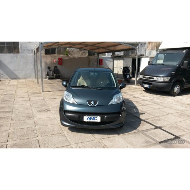 PEUGEOT 107 1.0 68CV 5p. Sweet Years